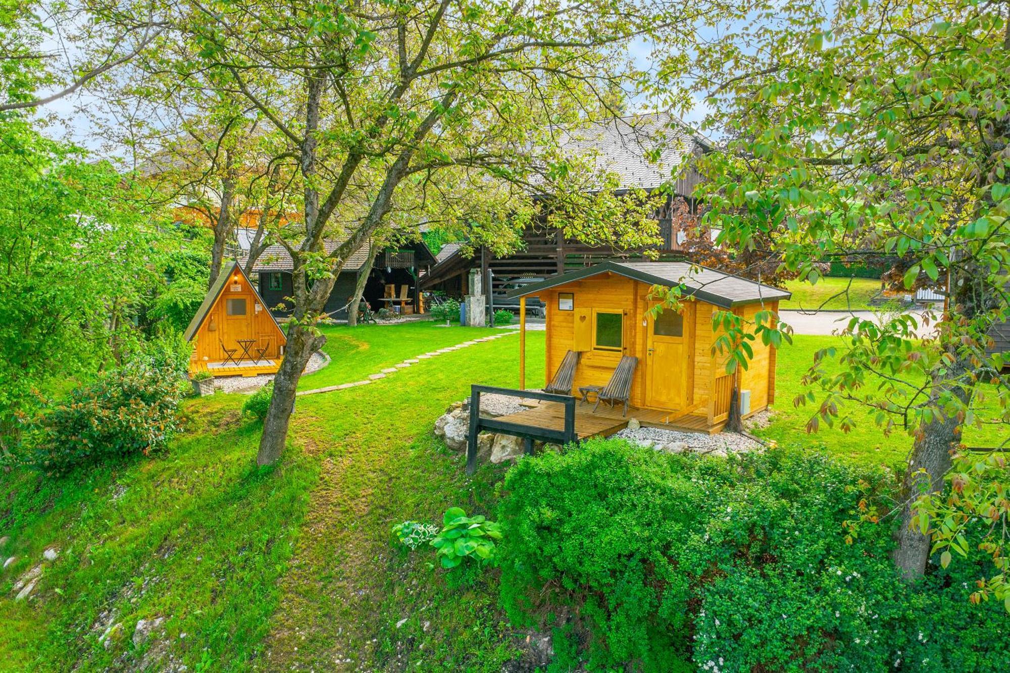 Resort Pod Orehi - Bled - Apartma & Glamping & Savna Exterior foto