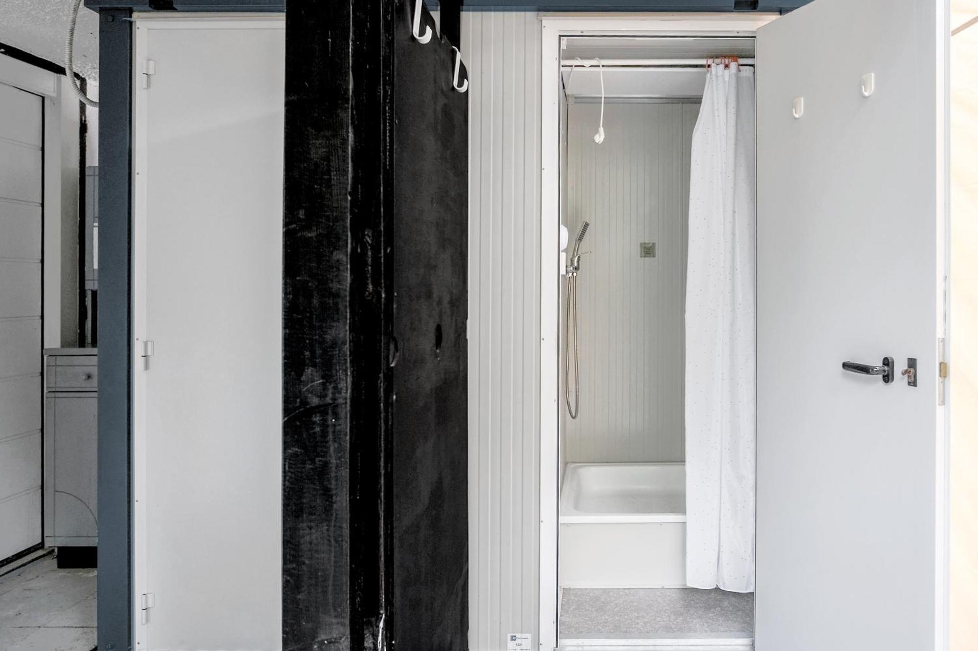 Resort Pod Orehi - Bled - Apartma & Glamping & Savna Habitación foto
